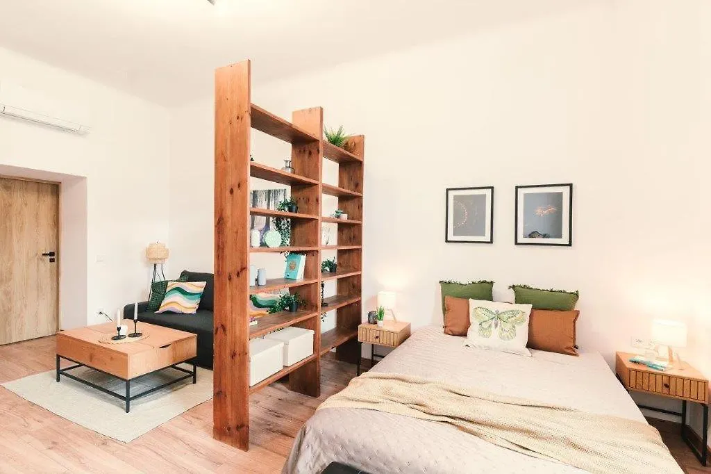 Apartment Home Far From Home Krakow