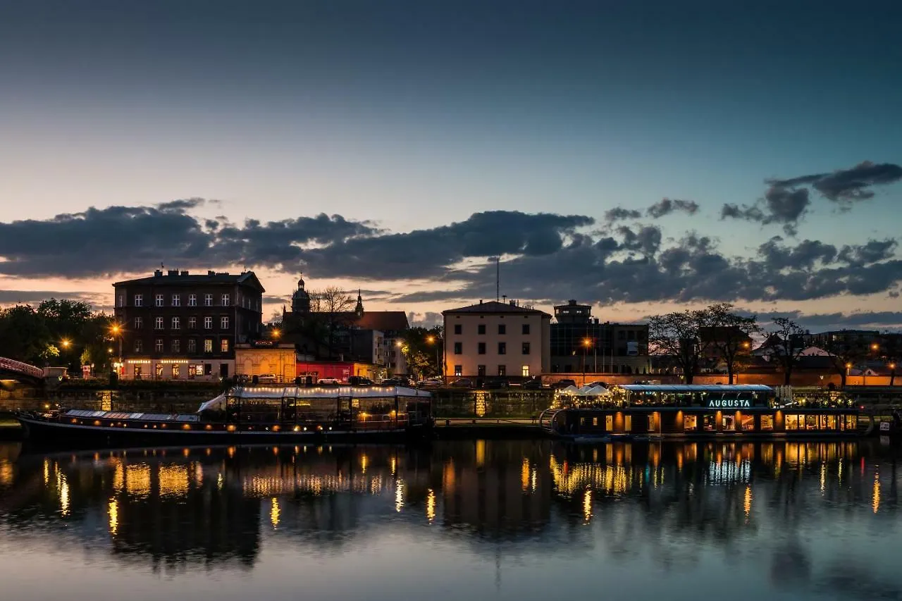 Home Far From Home Krakow Apartment