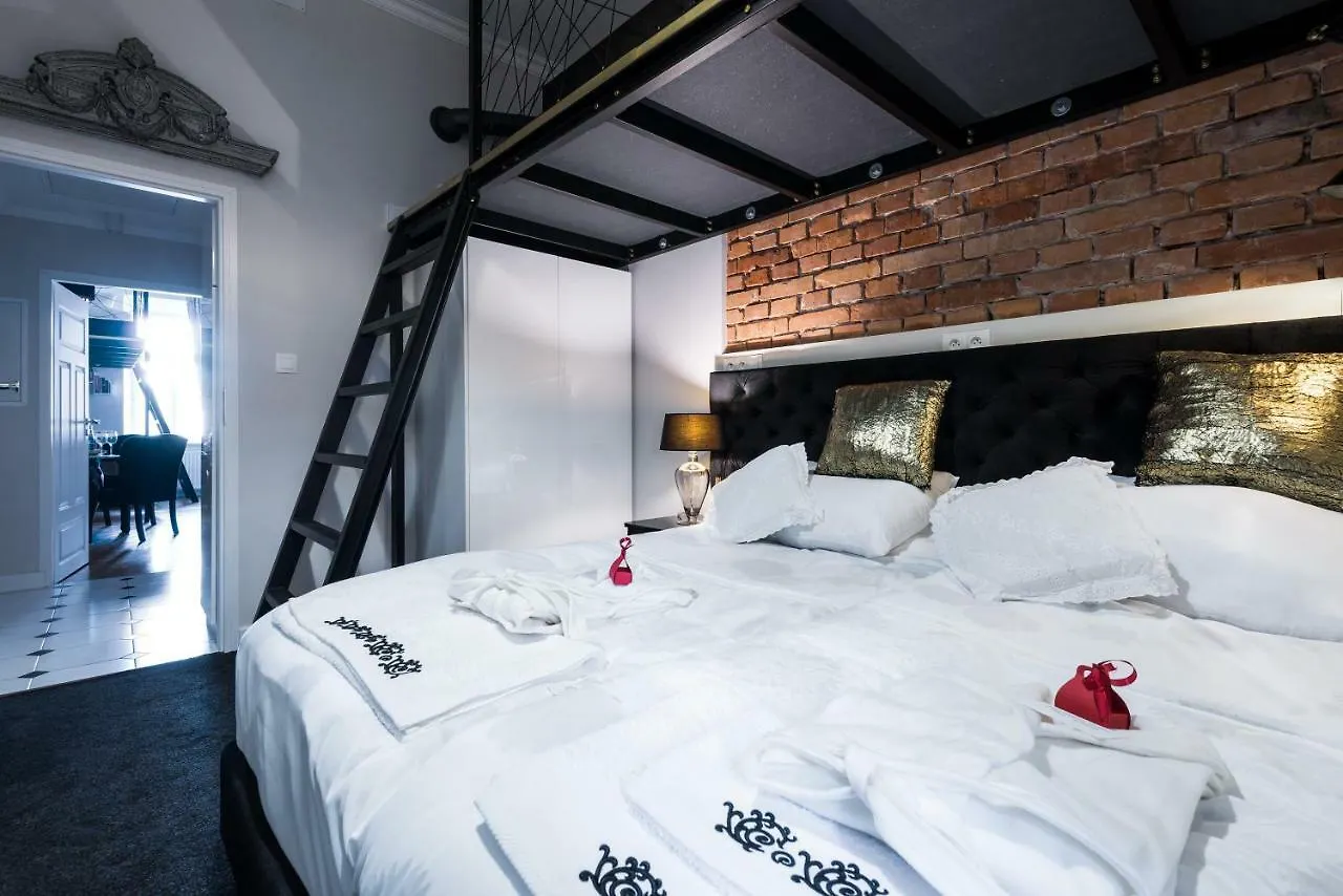 Apartment Home Far From Home Krakow